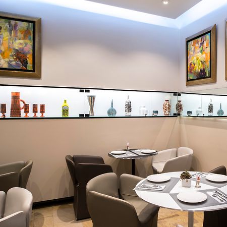 Hotel Cambon Париж Экстерьер фото